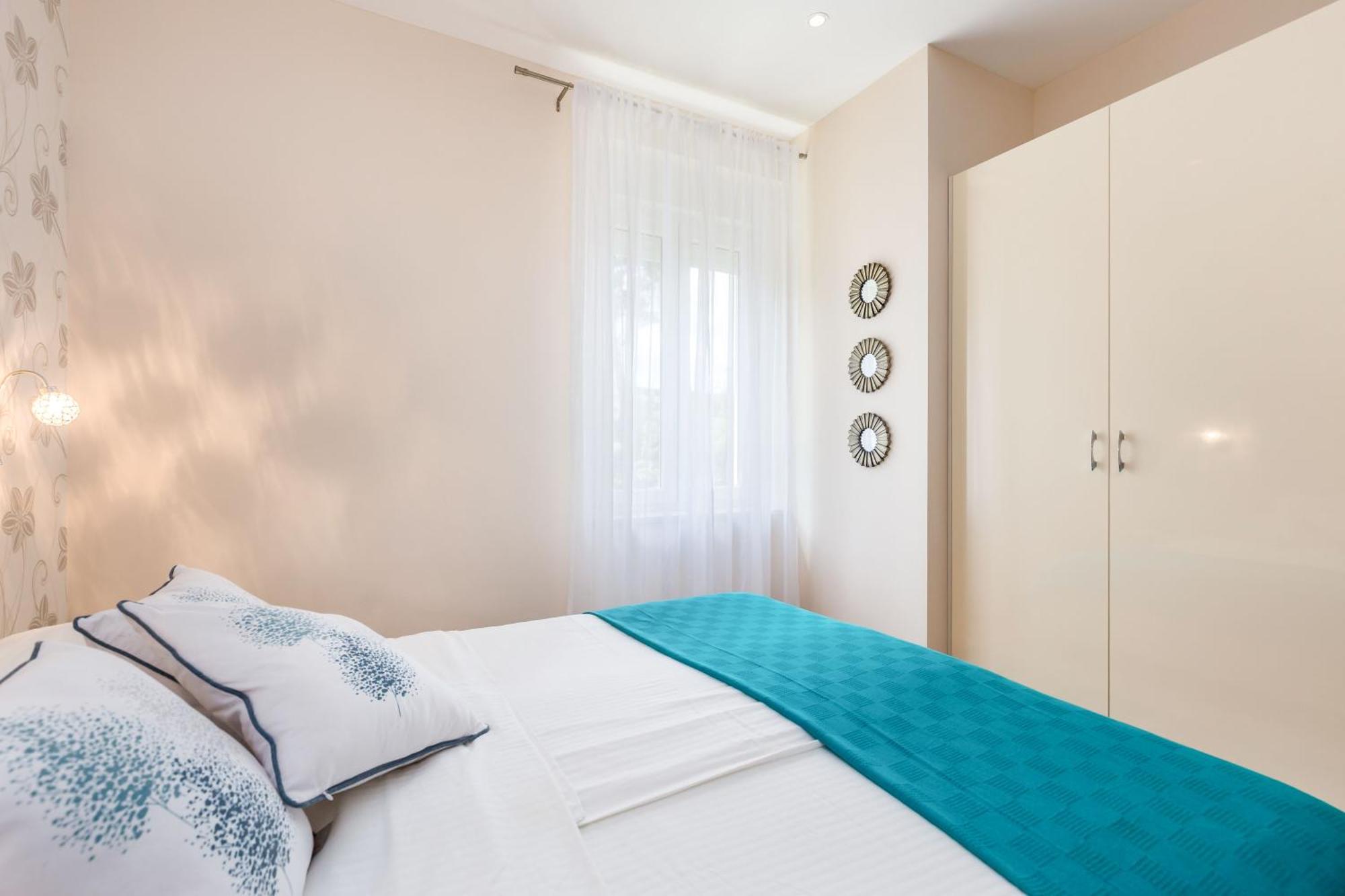 Apartments & Rooms Milcetic M Малинська Екстер'єр фото