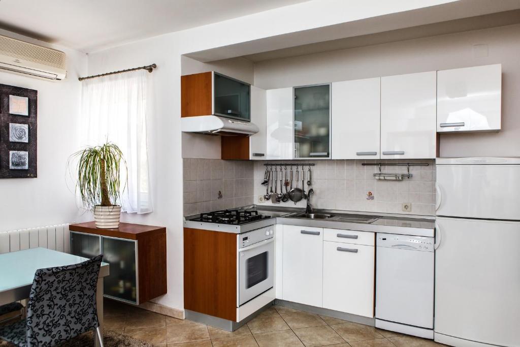 Apartments & Rooms Milcetic M Малинська Номер фото