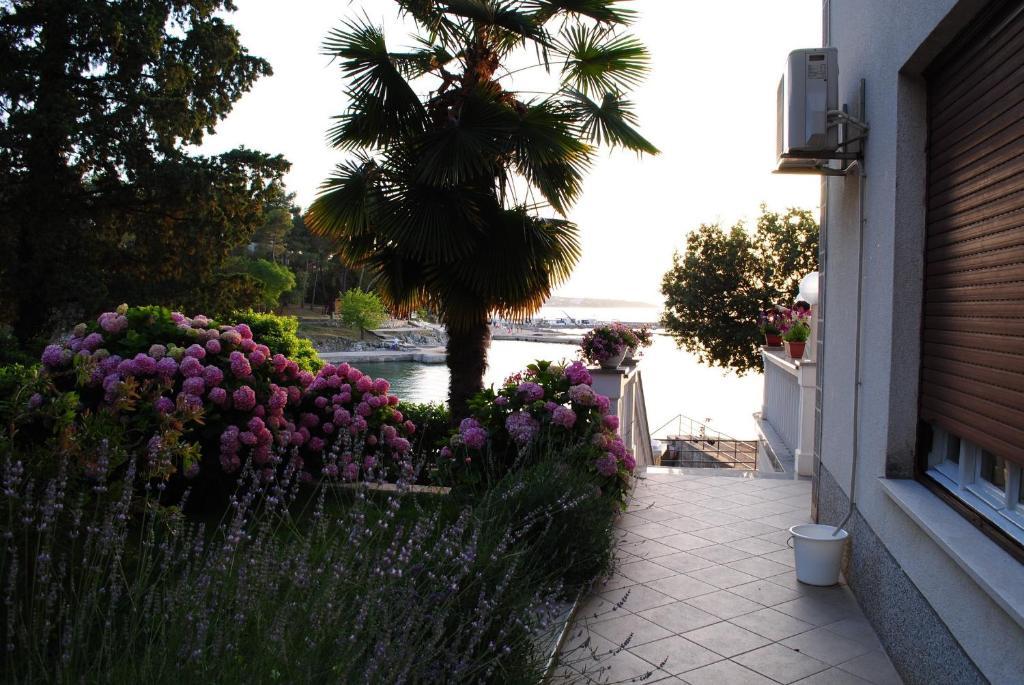 Apartments & Rooms Milcetic M Малинська Екстер'єр фото